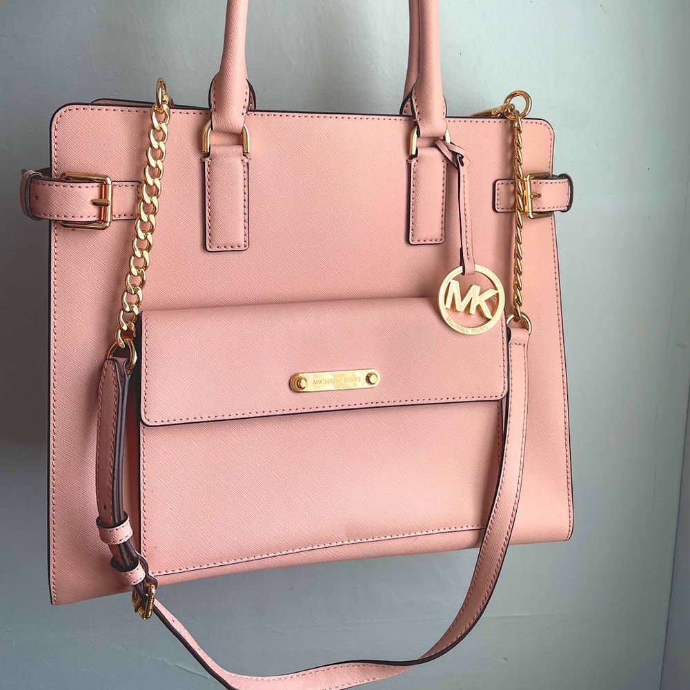 Brand new never used Michael Kors purse